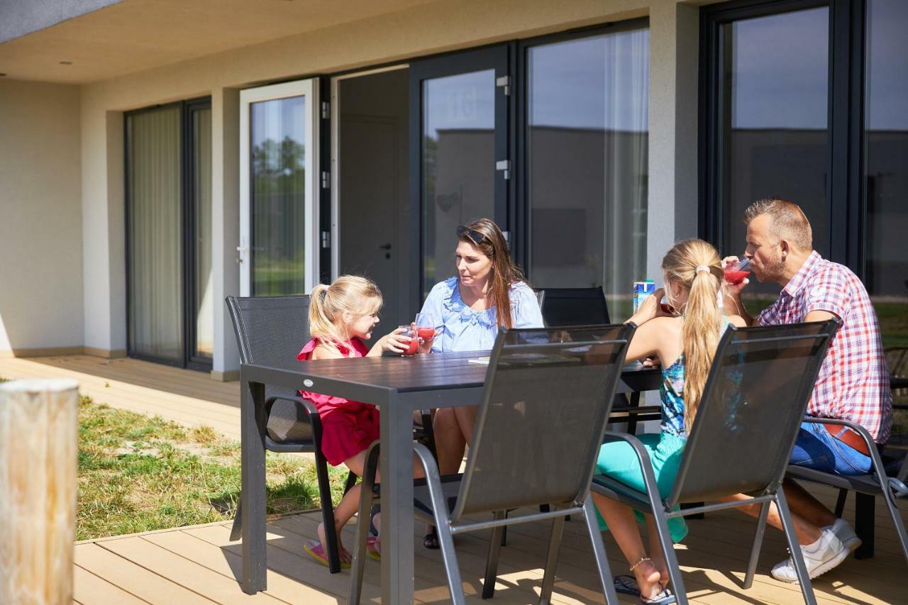RCN Vakantiepark de Schotsman Bungalow de Boei Kamperland Bagian luar foto